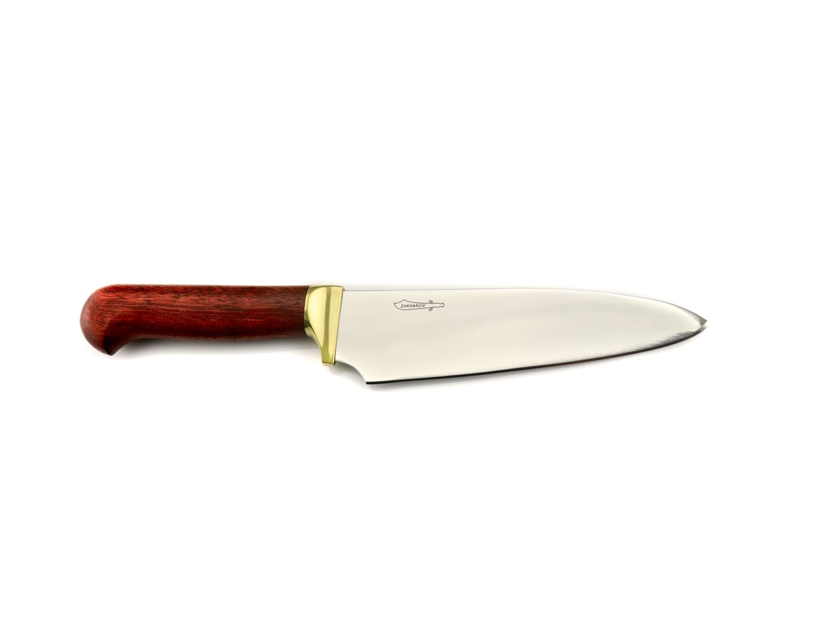 Guia das facas de cozinha: quais são essenciais e como usar