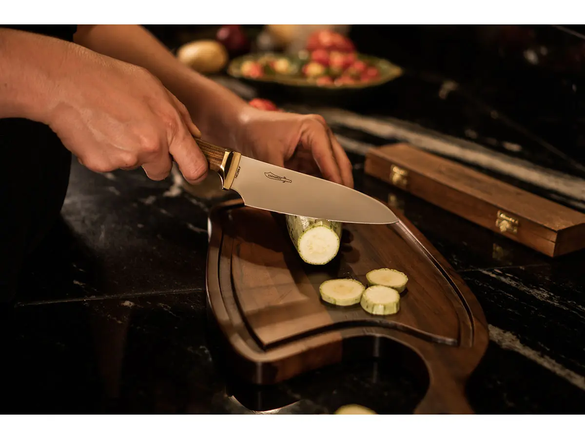 Faca para Cozinha 6" Zakharov Chef Mignon no Estojo de Madeira