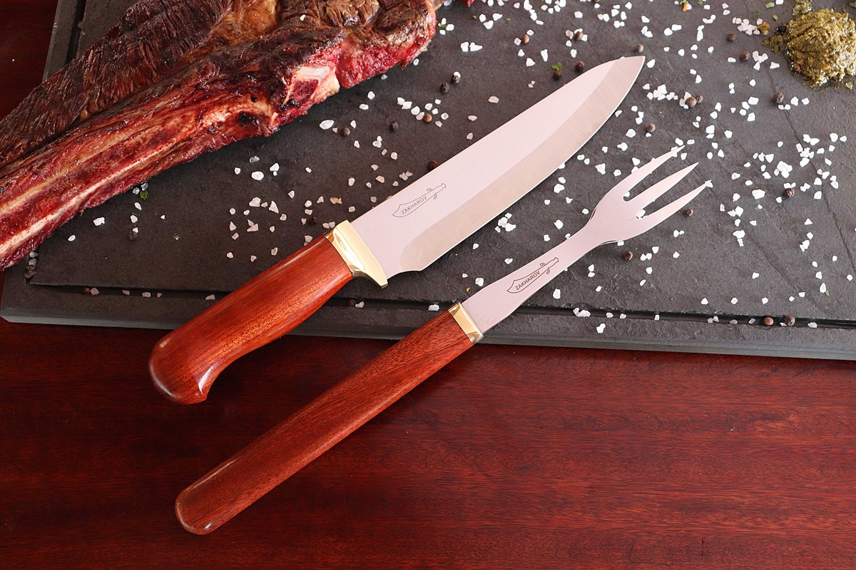 Garfo Artesanal p/ Churrasco Cabo em Osso 33cm - Zakharov