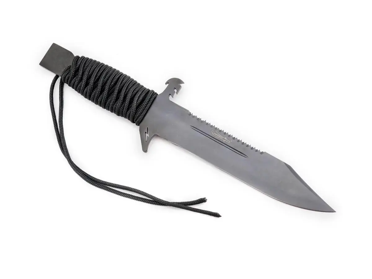 Faca Tática Zakharov Black BOE 8" na Bainha de Couro