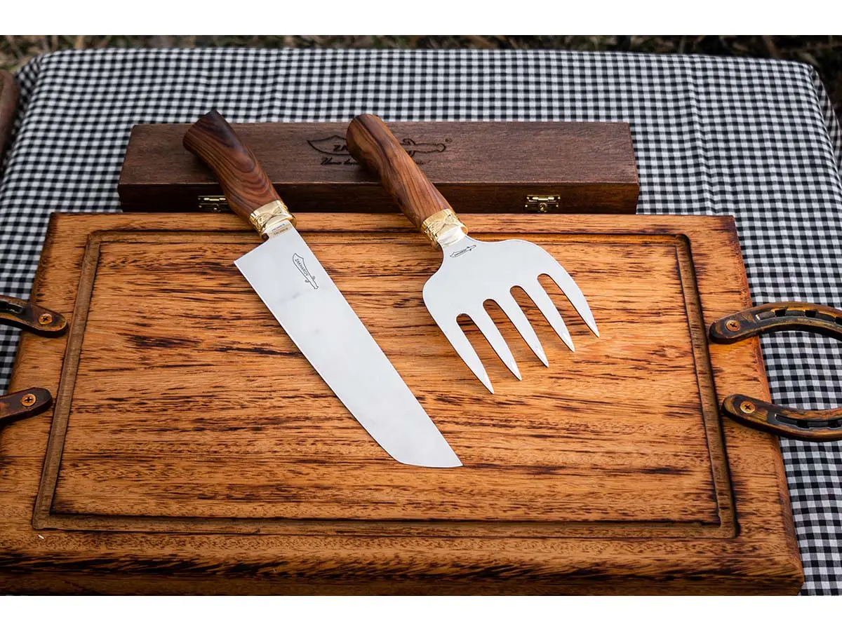 Kit para Churrasco Zakharov Texana Grill 9'' no Estojo de Madeira