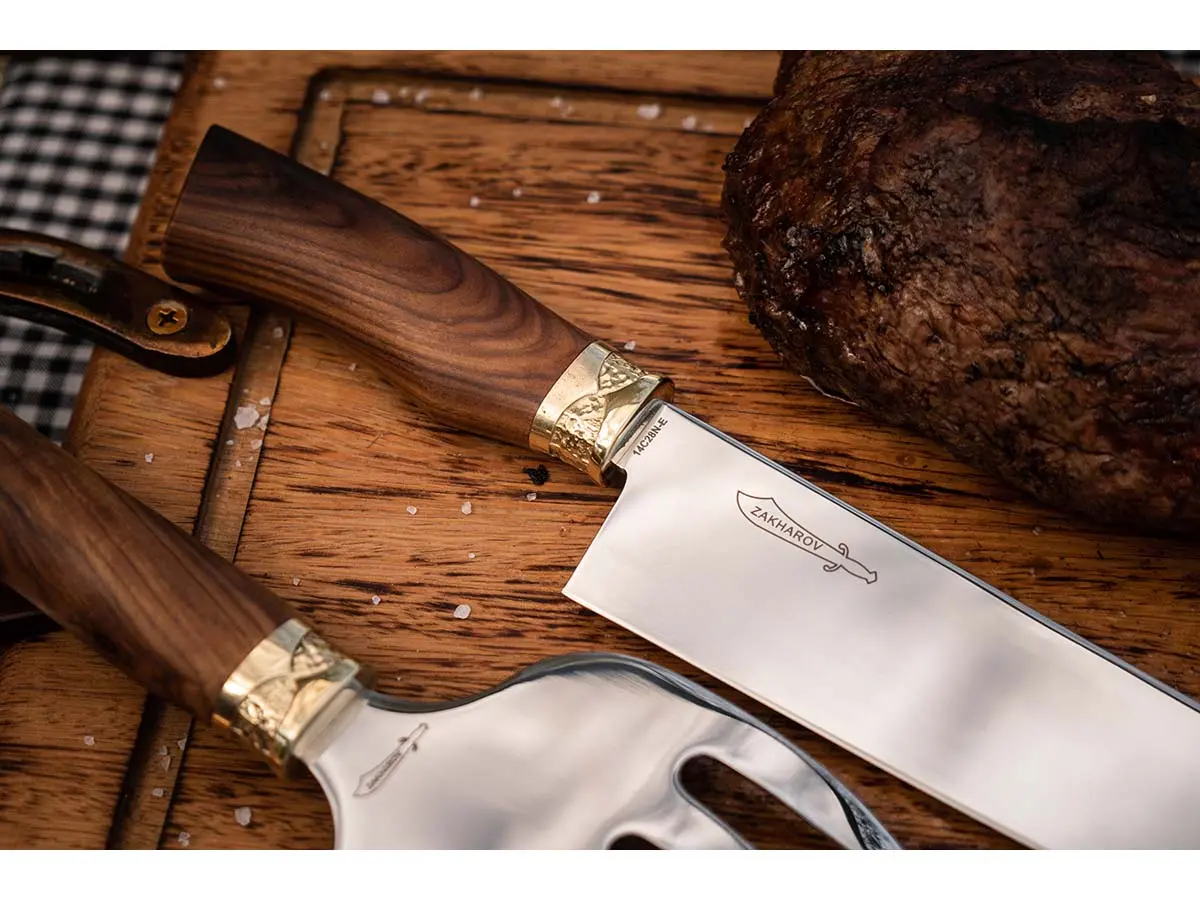 Kit para Churrasco Zakharov Texana Grill 9'' no Estojo de Madeira