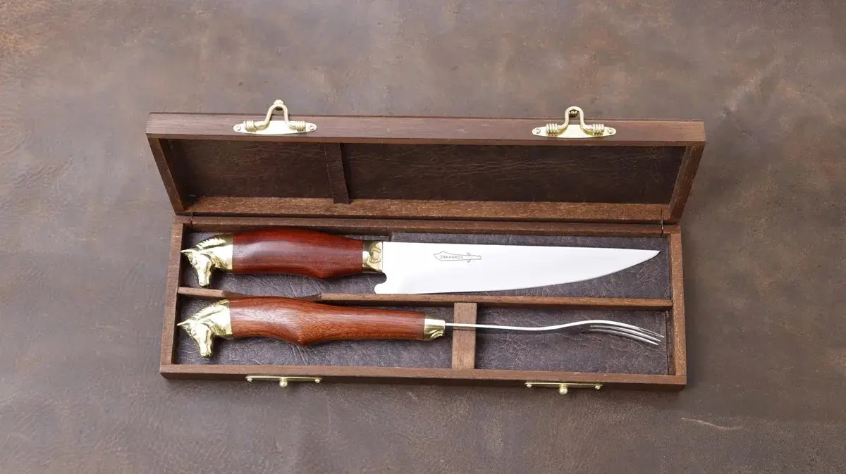 Kit para Churrasco 8" Zakharov Pampeira Garfo no Estojo de Madeira