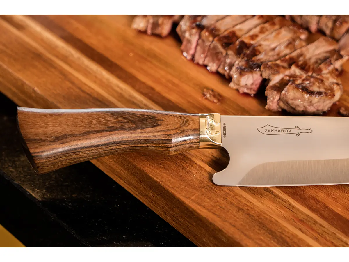 Faca para Churrasco e Cozinha Zakharov Pampeana 10” no Estojo de Madeira
